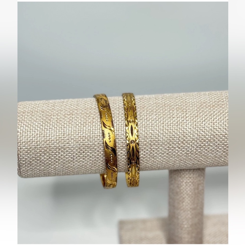Gold Tone Bangle Bracelets Set Of 2 Diameter 2.5”